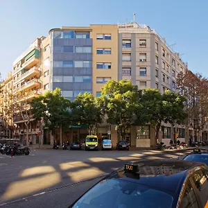 House 3*, Barcelona Espanha